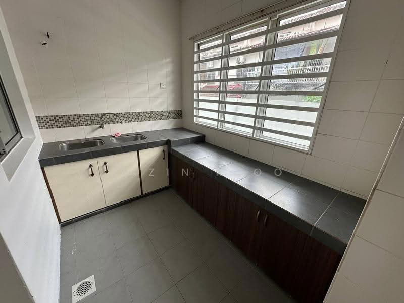 Rumah Teres 2-Tingkat untuk Dijual di Ipoh Garden (Ipoh) - Qazin Khoo - Kitchen - PropertyGuru.com.my
