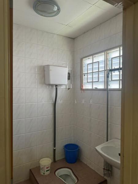 2-storey Terraced House for Sale in Taman Suria Jaya (Cheras) - Sam Lee - Bathroom - PropertyGuru.com.my
