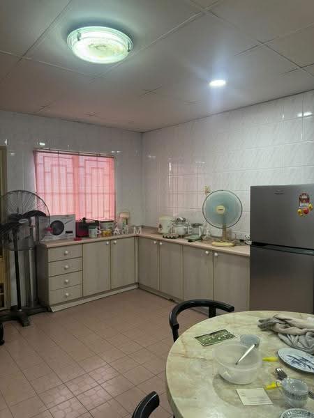 2-storey Terraced House for Sale in Taman Suria Jaya (Cheras) - Sam Lee - Kitchen - PropertyGuru.com.my