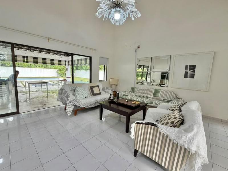 Rumah Banglo untuk Disewa di Leisure Farm (Gelang Patah) - Jercy Ten - Living Room - PropertyGuru.com.my
