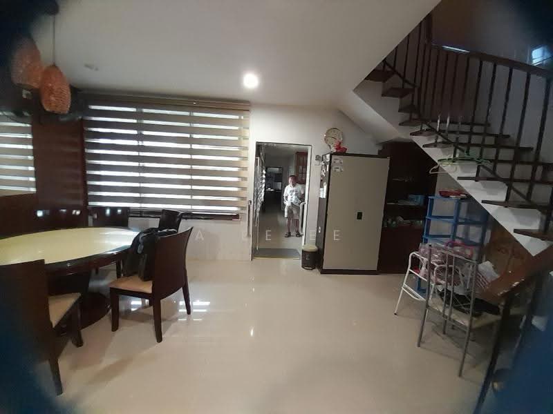 Semi-Detached House for Sale in Island Glades (Jelutong) - A Ee Ee - Interior - PropertyGuru.com.my