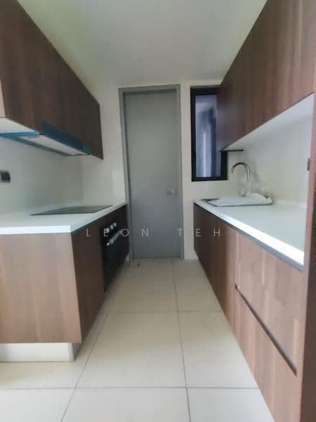 Service Residence for Sale at The Era @ Duta North - Leon Teh - Kitchen - PropertyGuru.com.my