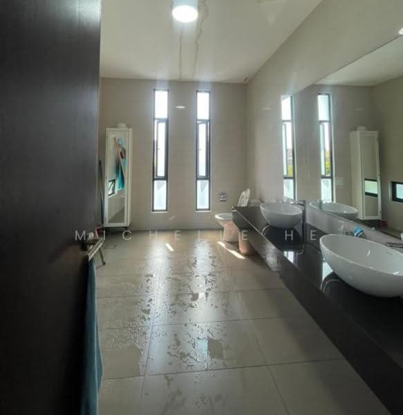 Rumah Banglo untuk Dijual di Masai (Johor) - Michelle He - Bathroom - PropertyGuru.com.my
