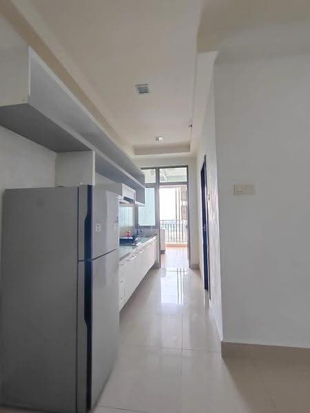 Condominium for Rent at Shaftsbury Residence - BH Tieh - Kitchen - PropertyGuru.com.my