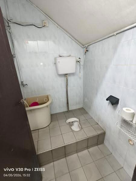 Factory for Sale in Prima Sri Gombak (Batu Caves) - John Tan - Bathroom - PropertyGuru.com.my
