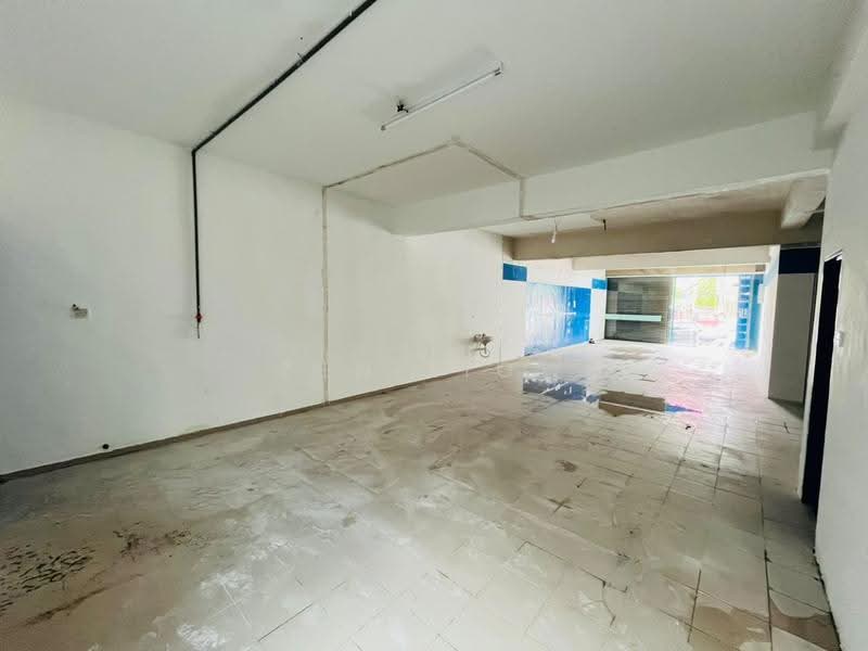 Shop for Rent in Taman Universiti (Skudai) - Zen Liow - Interior - PropertyGuru.com.my