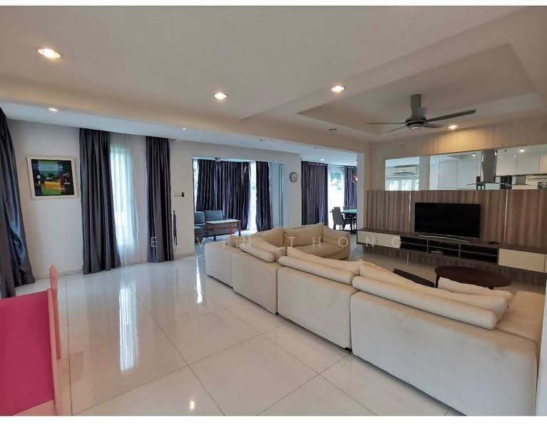 2-storey Terraced House for Rent in Pju 1a (Ara Damansara) - Kelvin Thong - Living Room - PropertyGuru.com.my