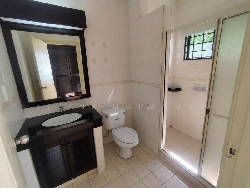 Kondominium untuk Disewa di Wickham Residence - Kelana Mohammad - Bathroom - PropertyGuru.com.my