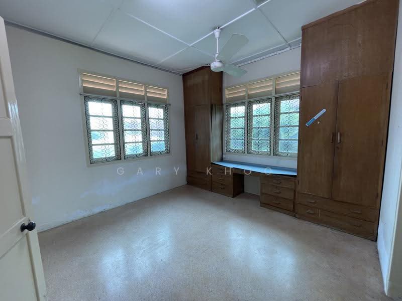 Bungalow House for Rent in Tanjung Bungah (Penang) - Gary Khoo - Bedroom - PropertyGuru.com.my