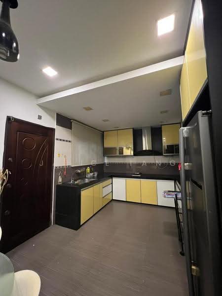 2-storey Terraced House for Sale in Setia Alam (Selangor) - Janice Tang - Kitchen - PropertyGuru.com.my