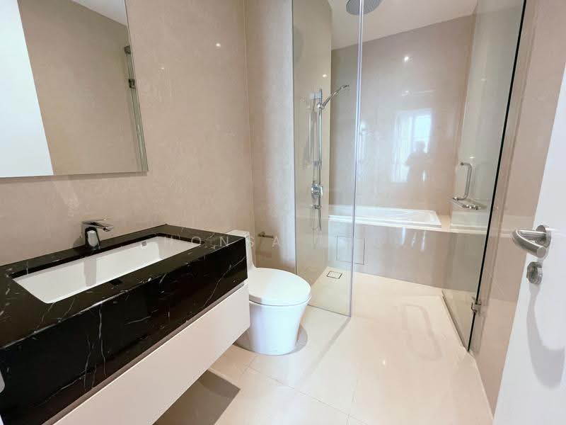 Service Residence for Rent at Pavilion Ceylon Hill - Honsa Ung - Bathroom - PropertyGuru.com.my