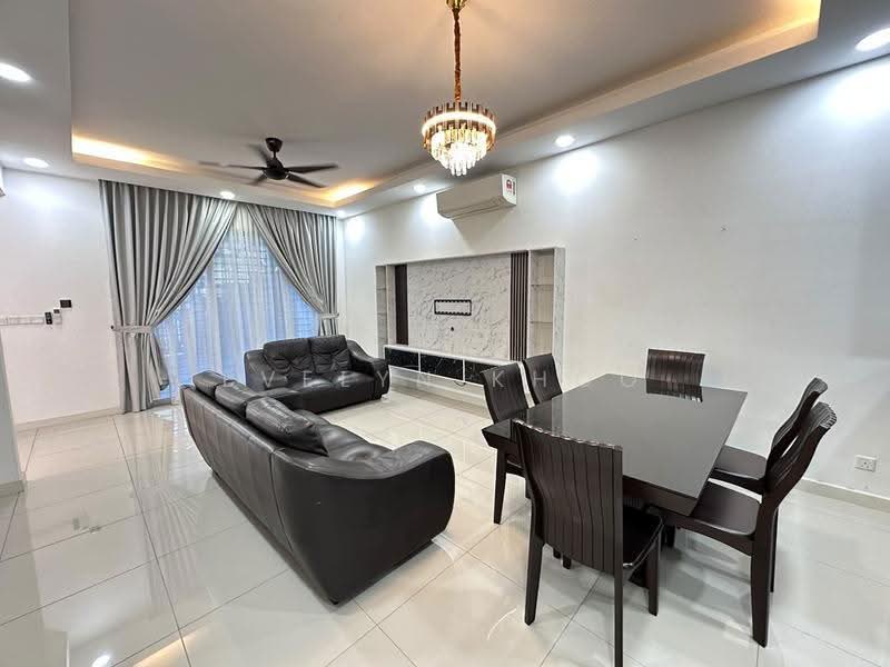 2-storey Terraced House for Rent in Kota Emerald (Rawang) - Evelyn Khoo - Living Room - PropertyGuru.com.my