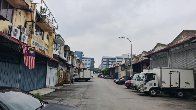 Terrace Factory for Rent in Bandar Sri Damansara (Selangor) - GEE Lee - Exterior - PropertyGuru.com.my