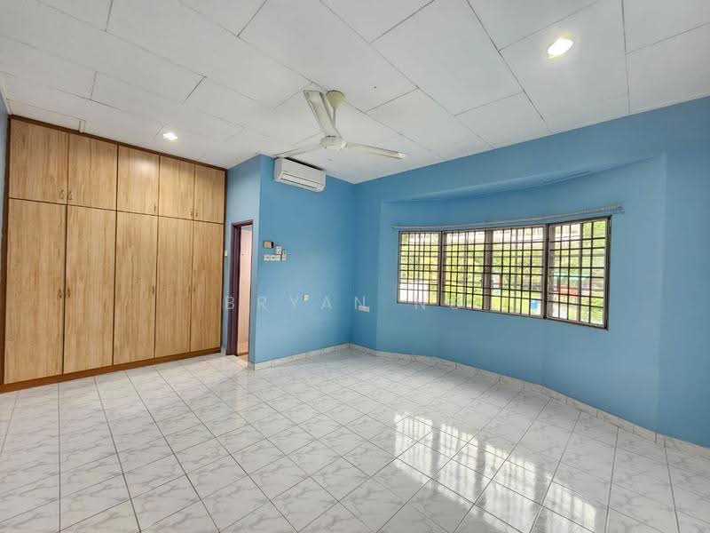 2-storey Terraced House for Sale in Kajang (Selangor) - Bryan Ng - Bedroom - PropertyGuru.com.my