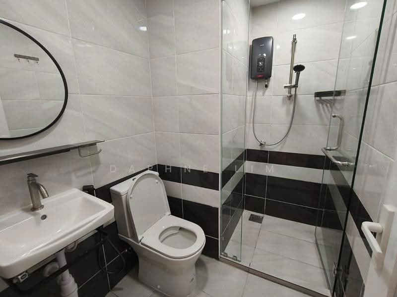 Rumah Teres untuk Disewa di Bangsar (Kuala Lumpur) - Daphne Lim - Bathroom - PropertyGuru.com.my