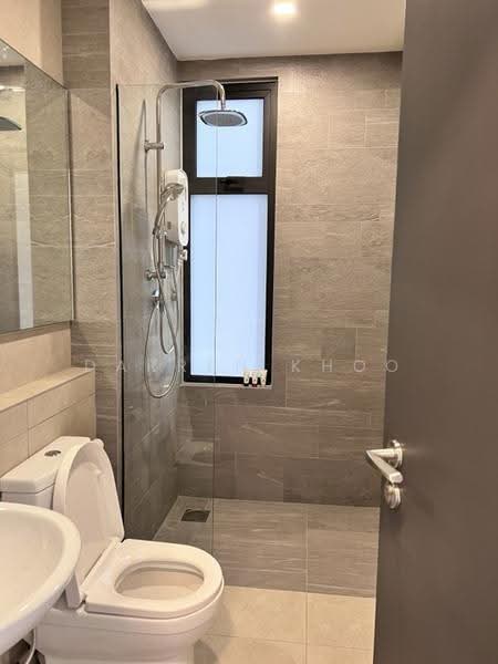 Service Residence for Sale at Atwater : Service Residences - Darren Khoo - Bathroom - PropertyGuru.com.my