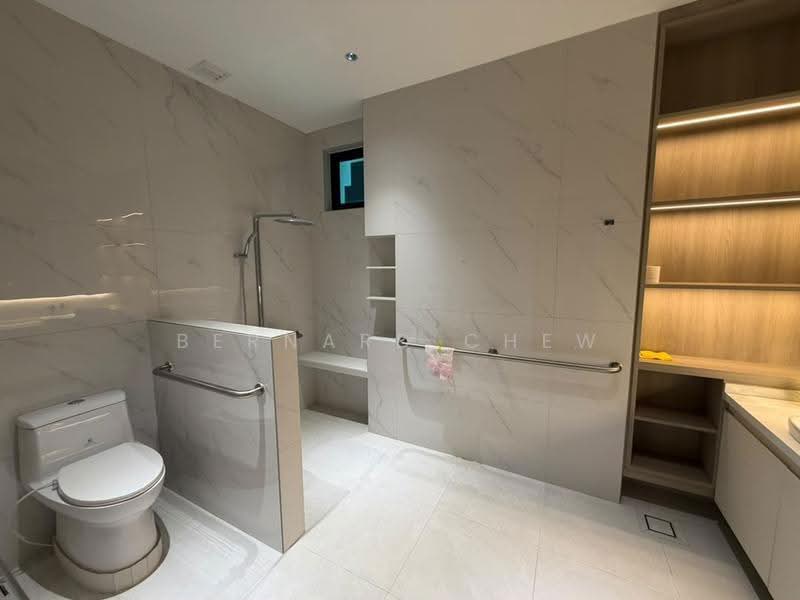 Bungalow House for Sale in Batu Maung (Penang) - Bernard Chew - Bathroom - PropertyGuru.com.my