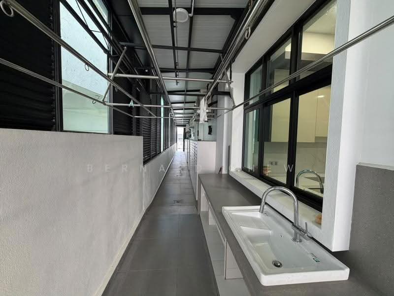 Bungalow House for Sale in Batu Maung (Penang) - Bernard Chew - Corridor - PropertyGuru.com.my
