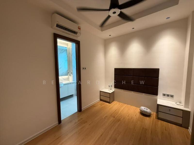 Bungalow House for Sale in Batu Maung (Penang) - Bernard Chew - Bedroom - PropertyGuru.com.my