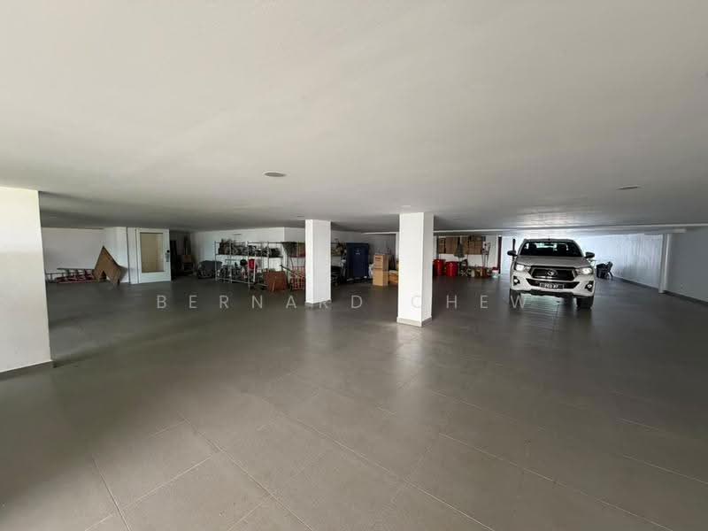 Bungalow House for Sale in Batu Maung (Penang) - Bernard Chew - Car Park - PropertyGuru.com.my