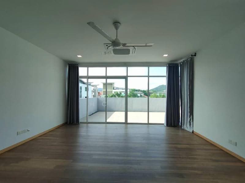 Bungalow House for Sale in Bandar Mahkota Cheras (Cheras) - HC Lim - Living Room - PropertyGuru.com.my