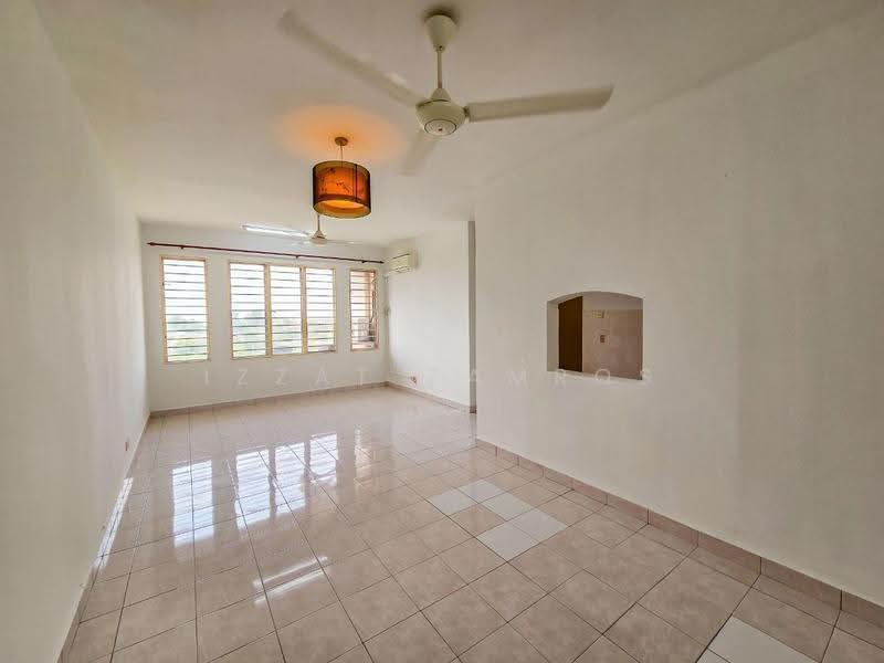 Condominium for Sale at De Rozelle - Izzat Zamros - Living Room - PropertyGuru.com.my
