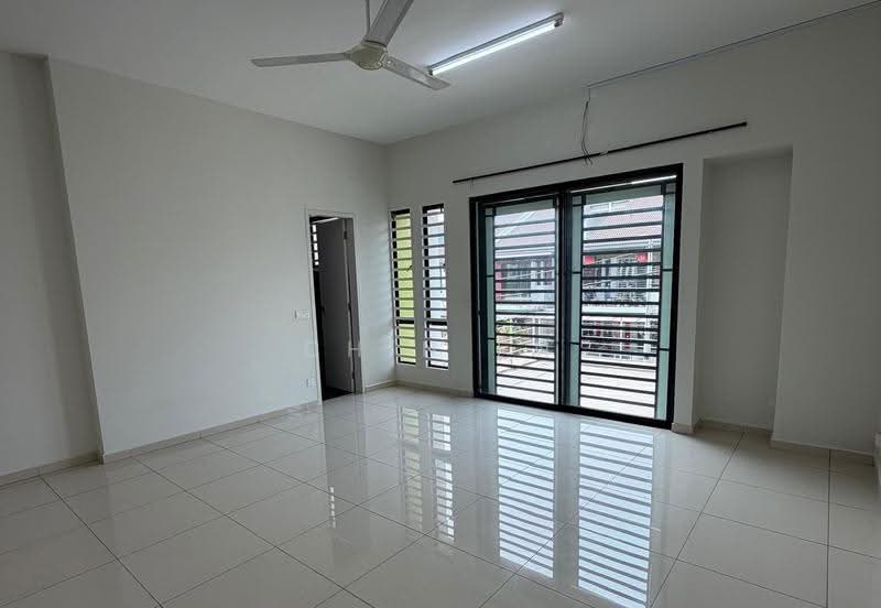 Rumah Teres 2-Tingkat untuk Dijual di Melaka City (Melaka) - CHIN FN - Living Room - PropertyGuru.com.my