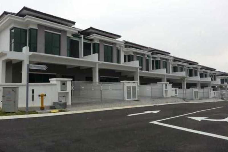 Semi-Detached House for Sale in Alam Damai (Cheras) - Kylie Lee - Exterior - PropertyGuru.com.my