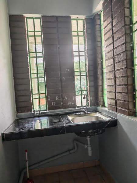 Pangsapuri untuk Disewa di Andari Townvilla - Ibrahim Iderus - Kitchen - PropertyGuru.com.my