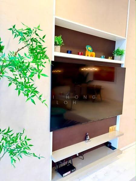 Service Residence for Sale at The Face Suites (Platinum Suites) - Zhi Hong Loh - Living Room - PropertyGuru.com.my