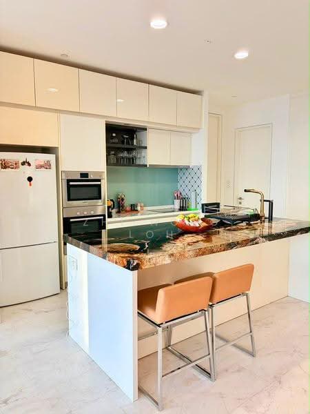 Service Residence for Sale at The Face Suites (Platinum Suites) - Zhi Hong Loh - Kitchen - PropertyGuru.com.my