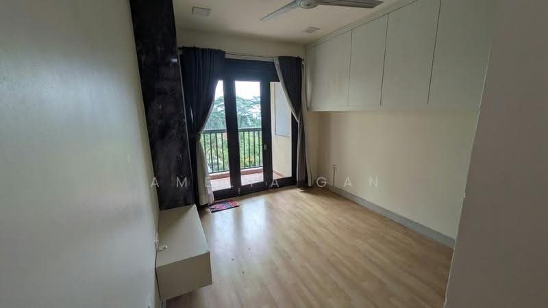 Kondominium untuk Dijual di Armanee - Amelia Gan - Bedroom - PropertyGuru.com.my