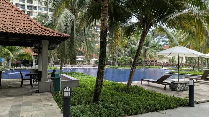 Kondominium untuk Dijual di Armanee - Amelia Gan - Pool - PropertyGuru.com.my