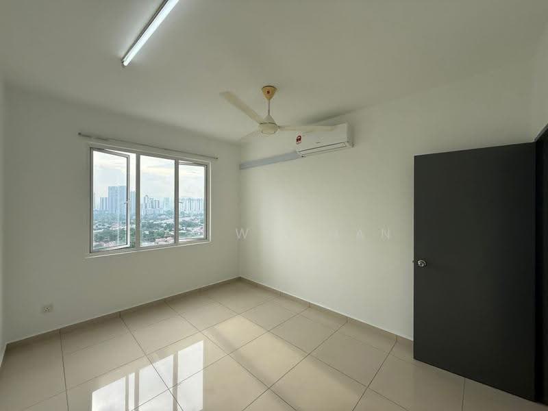 Service Residence for Sale at MH Platinum Residence - Tan Wei Han - Interior - PropertyGuru.com.my