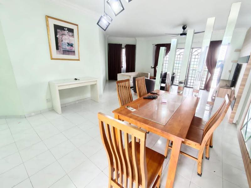 Apartment for Rent at Seri Mutiara Apartment - Evan Tai - Living Room - PropertyGuru.com.my