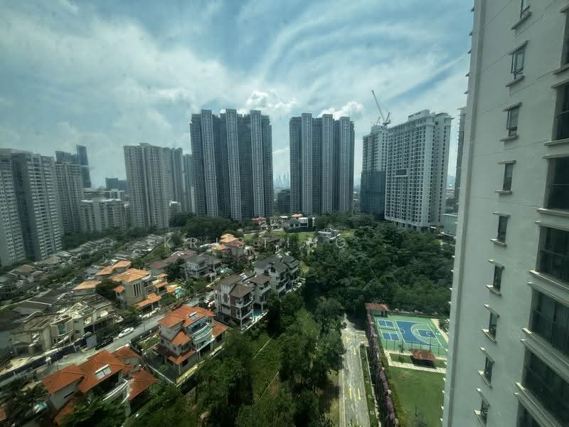 Kondominium untuk Dijual di Mont Kiara Damai Resort Condominium - Kristing . - Exterior - PropertyGuru.com.my