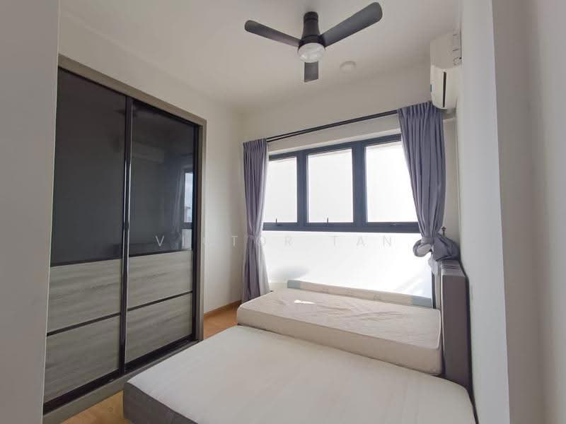 Condominium for Rent at Amberside @ Country Garden Danga Bay - Victor Tan - Bedroom - PropertyGuru.com.my