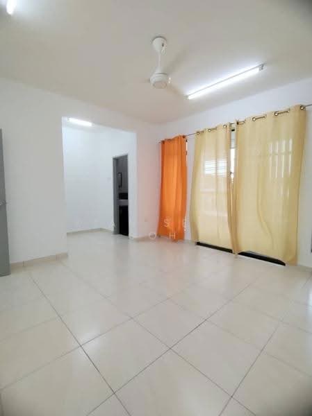 2-storey Terraced House for Sale in Taman Dato Onn (Johor Bahru) - Kian Seng Goh - Living Room - PropertyGuru.com.my