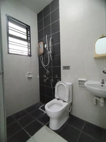 2-storey Terraced House for Sale in Taman Dato Onn (Johor Bahru) - Kian Seng Goh - Bathroom - PropertyGuru.com.my
