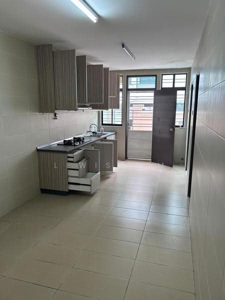 2-storey Terraced House for Sale in Puchong (Selangor) - Lewis Tam - Kitchen - PropertyGuru.com.my