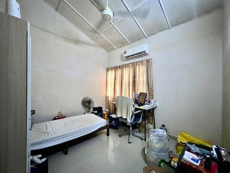 Rumah Teres 1-Tingkat untuk Dijual di Kelana Jaya (Petaling Jaya) - Mala Palanisamy - PropertyGuru.com.my