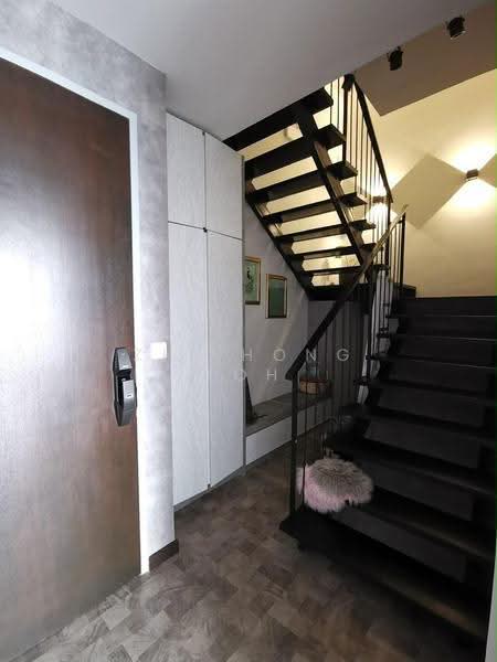 Kediaman Servis untuk Dijual di Expressionz Professional Suites - Zhi Hong Loh - Entrance - PropertyGuru.com.my