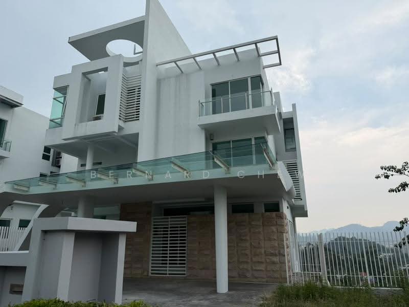 Bungalow House for Sale in Batu Maung (Penang) - Bernard Chew - Exterior - PropertyGuru.com.my