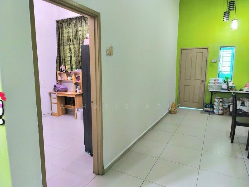 2-storey Terraced House for Sale in Taman Krubong Jaya (Krubong) - ALHAFIZ AZIS - Study - PropertyGuru.com.my