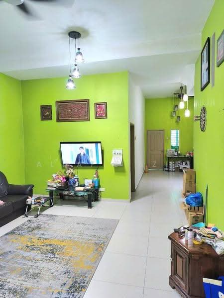 2-storey Terraced House for Sale in Taman Krubong Jaya (Krubong) - ALHAFIZ AZIS - Living Room - PropertyGuru.com.my