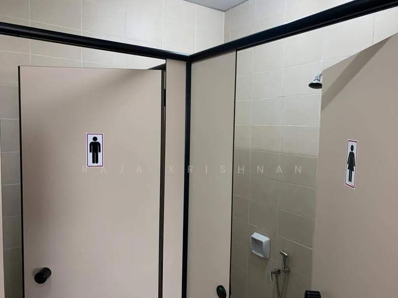 Pejabat untuk Dijual di Brickfields (Kuala Lumpur) - Raja Krishnan - Bathroom - PropertyGuru.com.my
