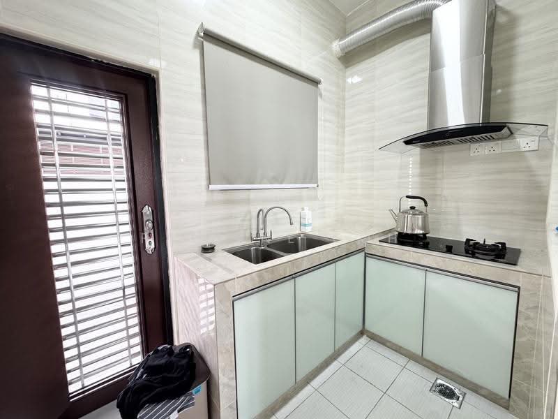 Rumah Teres untuk Dijual di Masai (Johor) - Pauline Goh - Kitchen - PropertyGuru.com.my