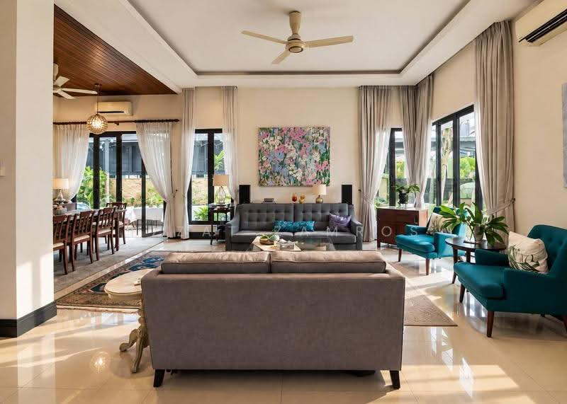 Rumah Berkembar untuk Dijual di Desa Sri Hartamas (Sri Hartamas) - Izzat Zamros - Living Room - PropertyGuru.com.my