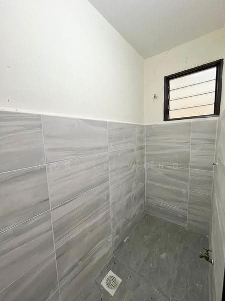 1-storey Terraced House for Sale in New Green Park (Rawang) - Minnie Wong - Bathroom - PropertyGuru.com.my