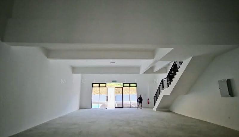Warehouse for Rent in Kulai (Johor) - Michelle Ng - Entrance - PropertyGuru.com.my
